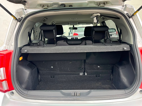 Toyota Urban Cruiser 17 of 21