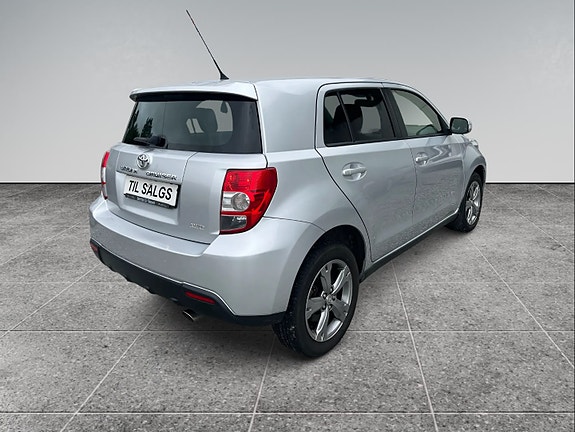 Toyota Urban Cruiser 6 of 21