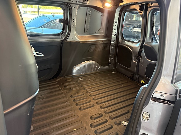 Citroen Berlingo 16 of 20