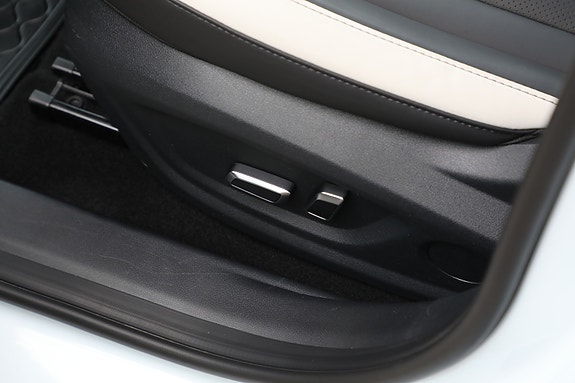 JAC E30X 19 of 30
