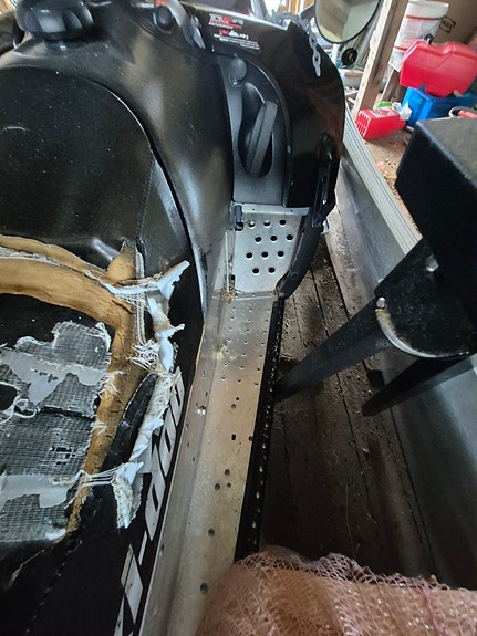 Ski-doo Touring 6 of 9