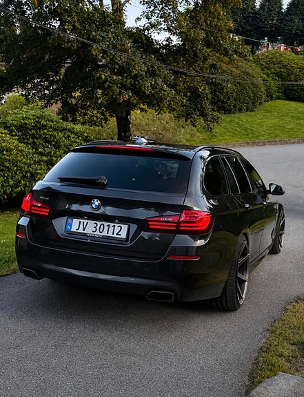 BMW M550d 5 of 30