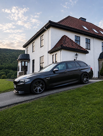 BMW M550d 2 of 30