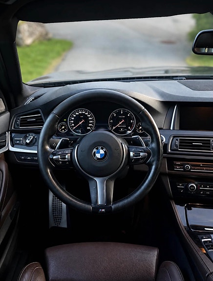 BMW M550d 12 of 30