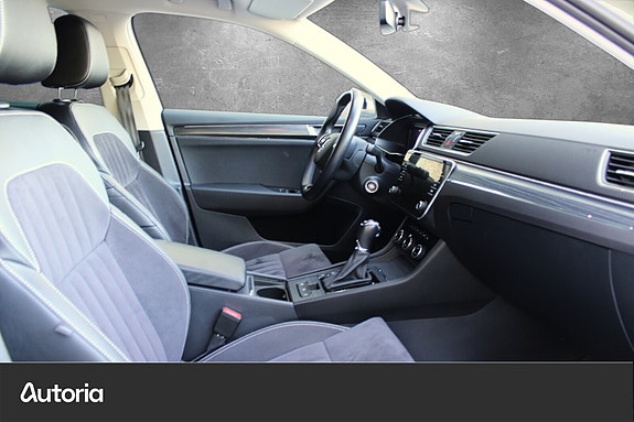 Skoda Superb 23 of 26