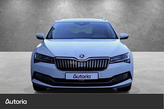 Skoda Superb 3 of 26