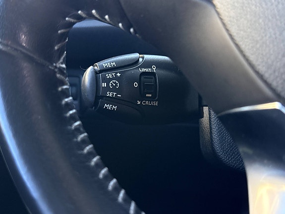Peugeot 308 25 of 30