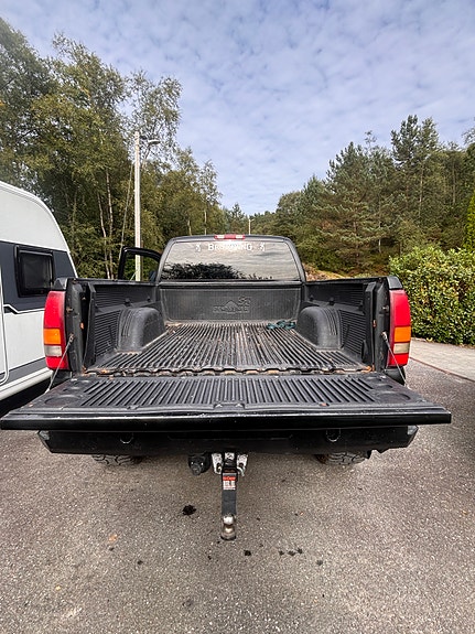 Chevrolet Silverado 2500 21 of 30