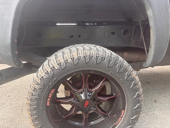 Chevrolet Silverado 2500 29 of 30