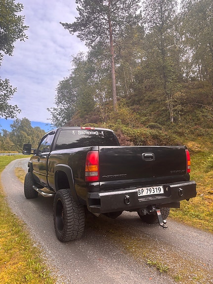 Chevrolet Silverado 2500 8 of 30