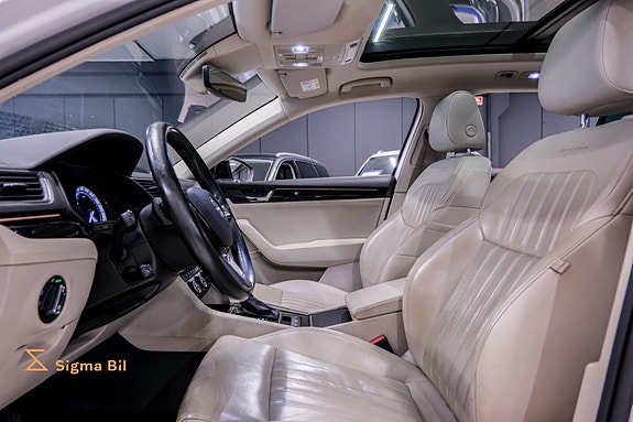 Skoda Superb 19 of 30