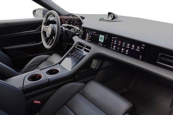 Porsche Taycan Cross Turismo 12 of 30