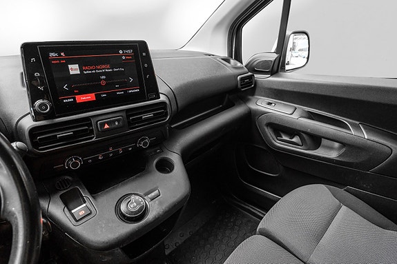 Citroen Berlingo 11 of 23