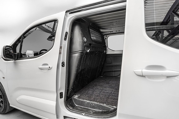Citroen Berlingo 19 of 23