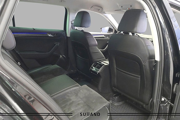Skoda Superb 16 of 30