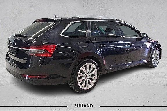 Skoda Superb 6 of 30