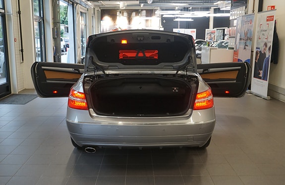 Mercedes-Benz E250 d 15 of 30