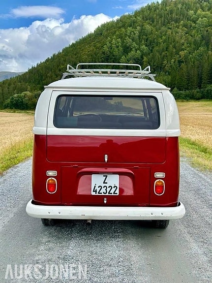 Volkswagen Transporter 8 of 19