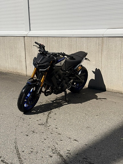 Yamaha MT-09 SP 9 of 17