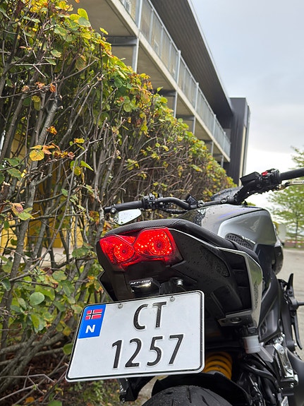 Yamaha MT-09 SP 13 of 17