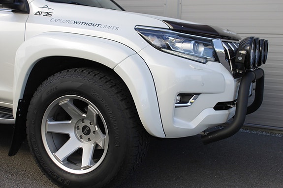 Toyota Land Cruiser 6 of 30