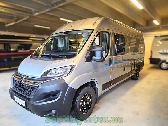 Sun Living V65SL by Adria | Lav km / Ny reg-reim / Langsgående senger / Solcelle / Hengerfeste +++ 5 of 30