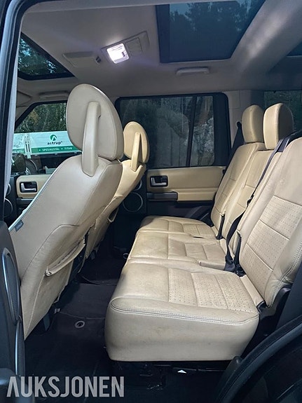 Land Rover Discovery 13 of 13