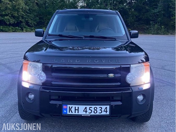 Land Rover Discovery 2 of 13
