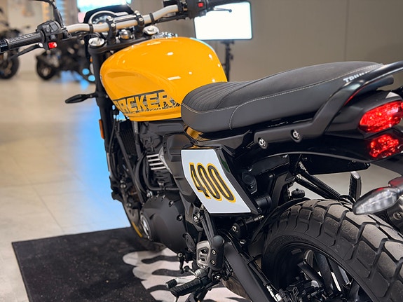 Triumph Tracker 400// AGM WEEK tilbud- Fri frakt eller gratis omkostninger// 23 of 24
