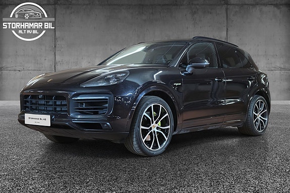 Porsche Cayenne 5 of 30