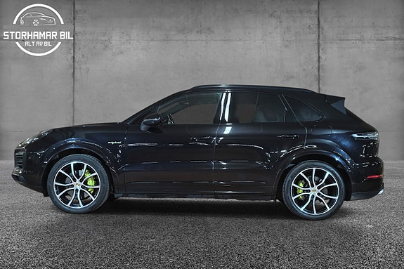 Porsche Cayenne 6 of 30