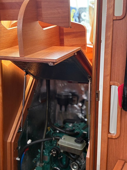 Bavaria 33 Cruiser 23 of 27