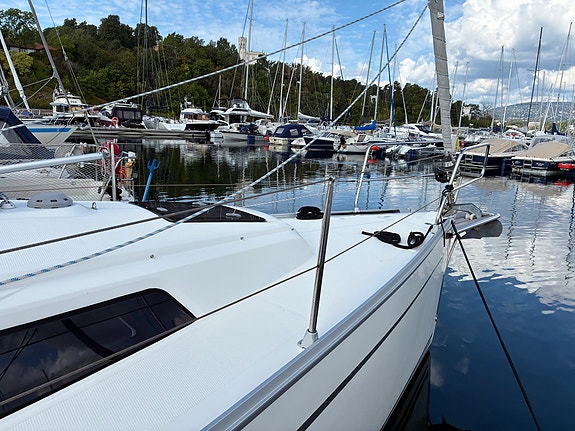 Bavaria 33 Cruiser 4 of 27