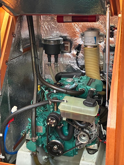 Bavaria 33 Cruiser 24 of 27