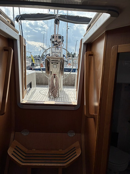 Bavaria 33 Cruiser 9 of 27