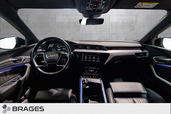 Audi e-tron Sportback 9 of 24