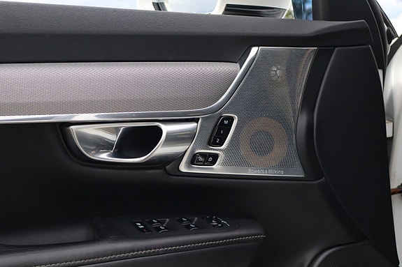 Volvo V90 13 of 28