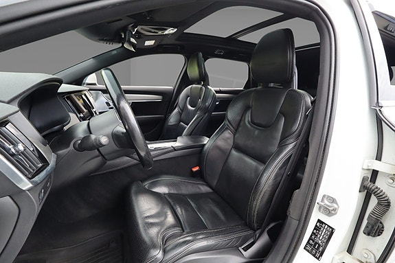 Volvo V90 14 of 28
