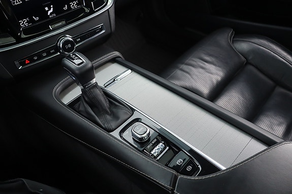 Volvo V90 16 of 28