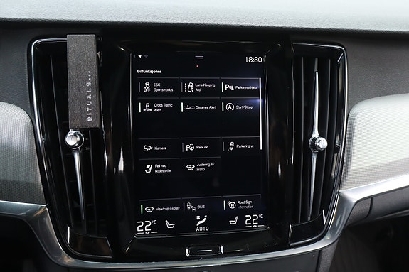 Volvo V90 20 of 28