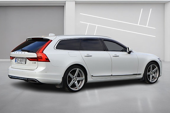 Volvo V90 5 of 28