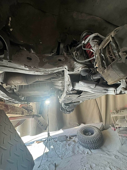 Toyota HiLux 28 of 29