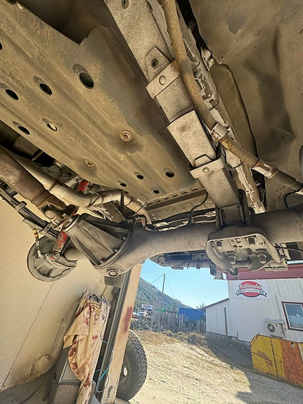 Toyota HiLux 29 of 29