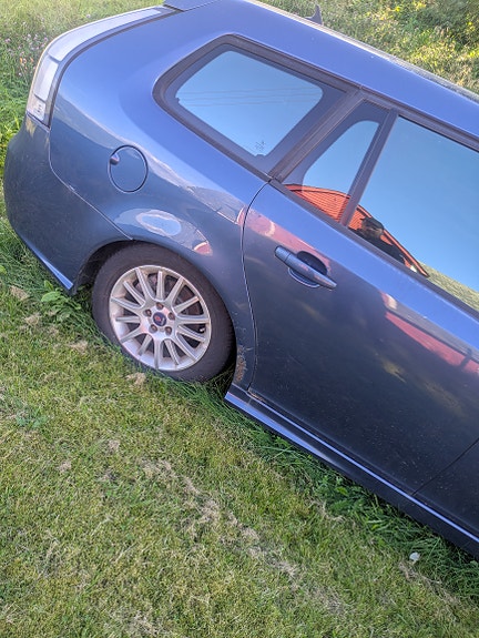 Saab 9-3 4 of 6
