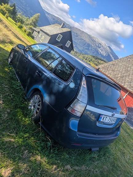 Saab 9-3 2 of 6