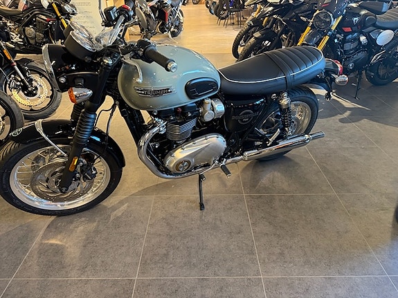 Triumph Bonneville T120 //AGM week kampanje- Fri frakt eller gratis omkostninger// 7 of 10
