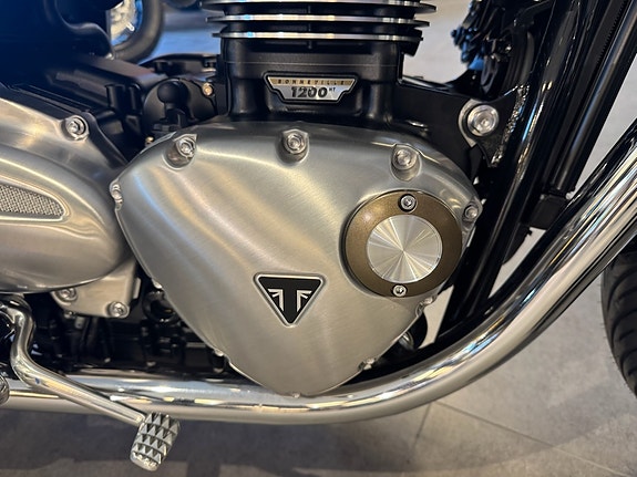 Triumph Bonneville T120 //AGM week kampanje- Fri frakt eller gratis omkostninger// 8 of 10