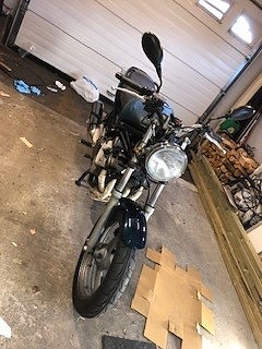Yamaha XJ600S 3 of 11