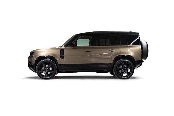 Land Rover Defender 110 5 of 30