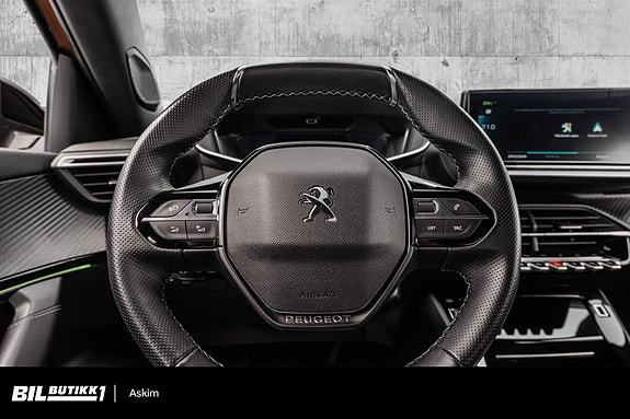 Peugeot e-2008 13 of 25